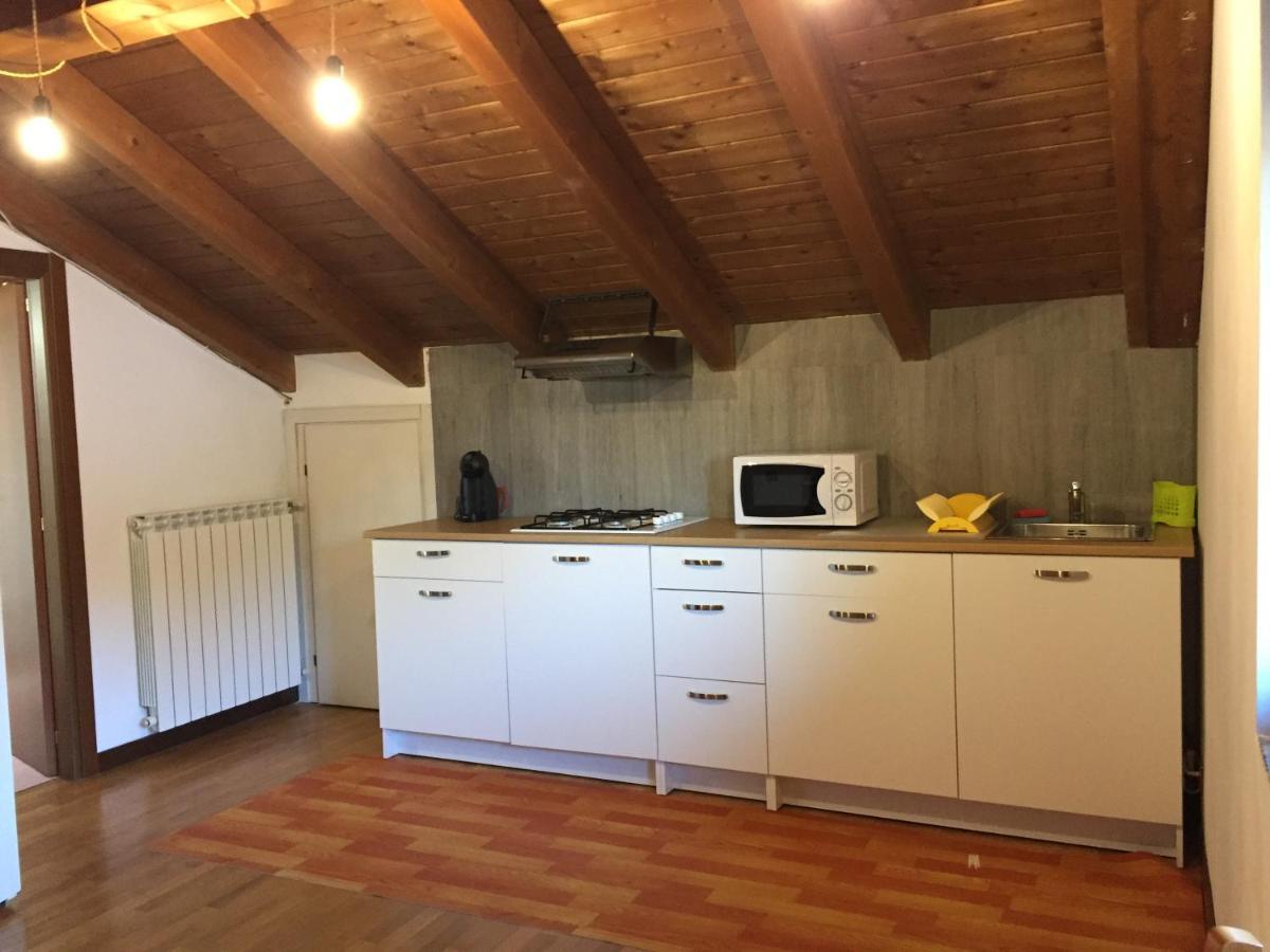 Casa Grazia Apartment Magreglio Bagian luar foto