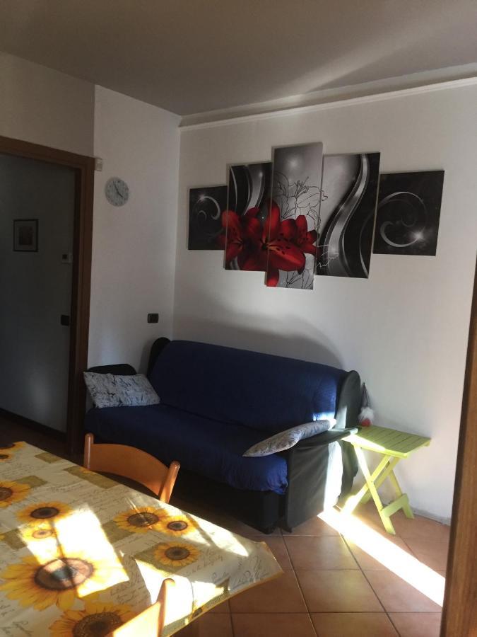 Casa Grazia Apartment Magreglio Bagian luar foto