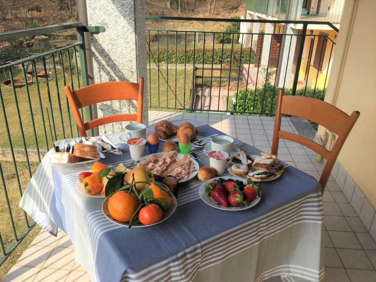 Casa Grazia Apartment Magreglio Bagian luar foto
